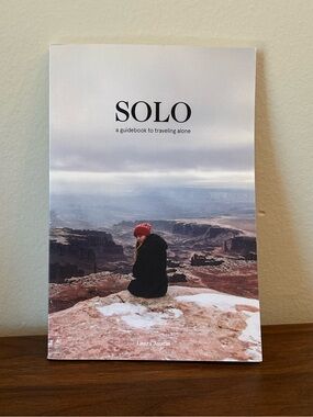 Urban Outfitters Travel Guidebook - Solo by Laura Austin